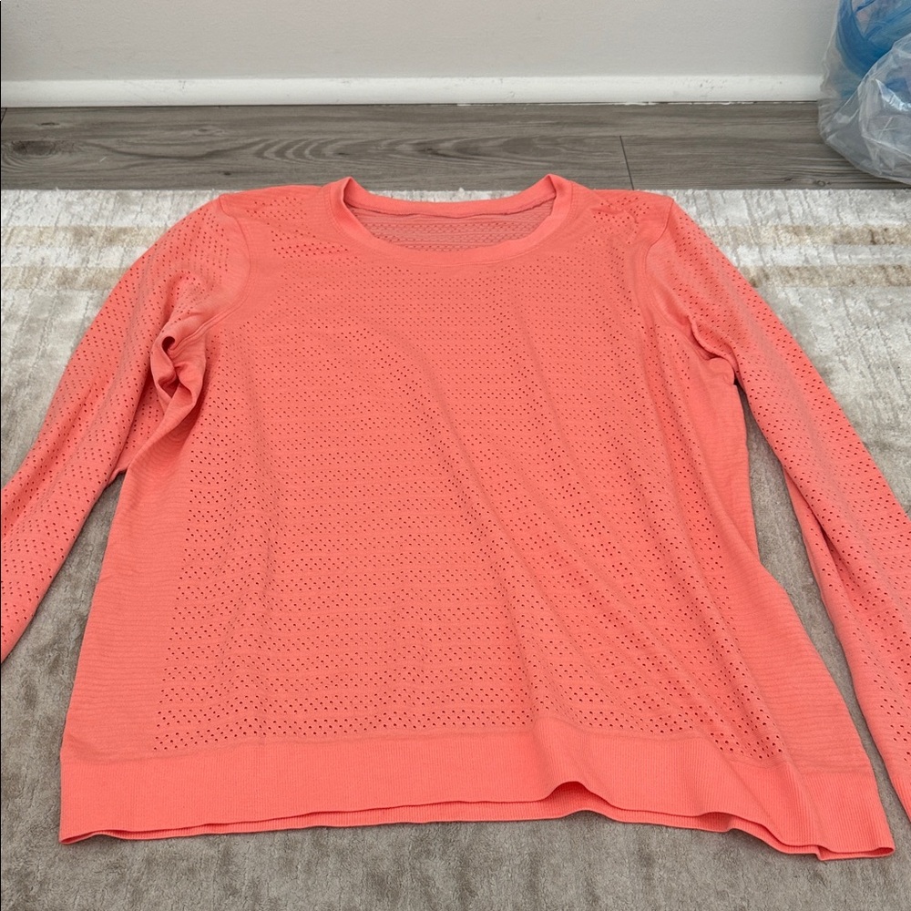 Lululemon Lightweight Coral Knit Long Sleeve Top